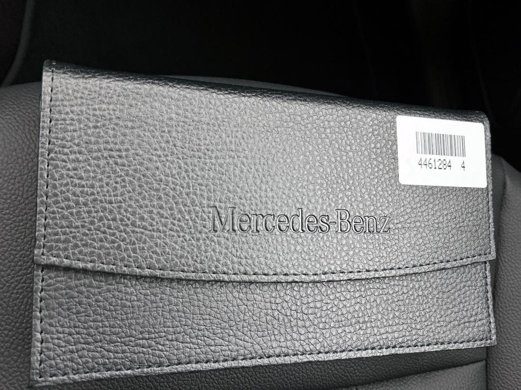 Mercedes-Benz Eqa 250+ business solution luxury 71 kwh | trekhaak | winterp