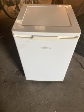 EDY koelkast en Bosch vriezer tafelmodel