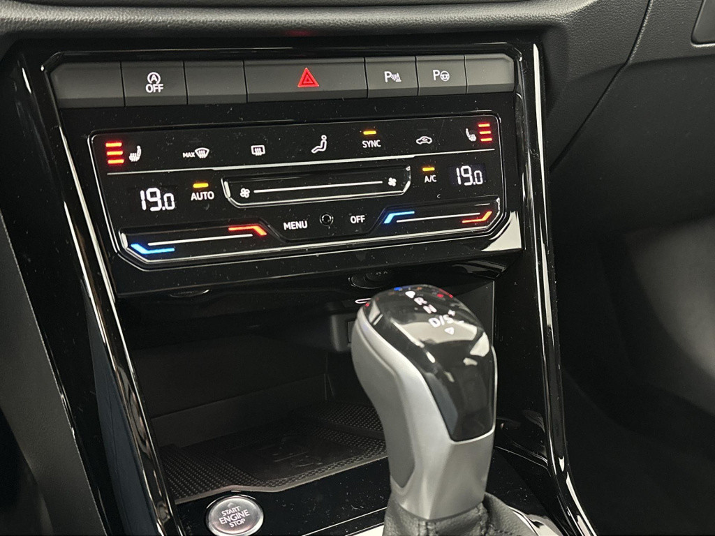Volkswagen T-roc 1.5 tsi r-line business