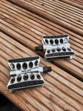 Te koop nieuwe trappers voor mtb