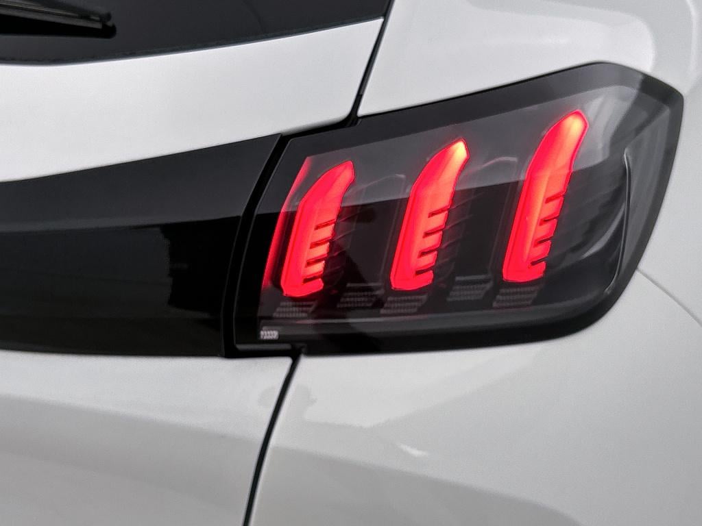 Peugeot 208 100 pk allure pack | rijklaar | keyless entry | camera | stoelv