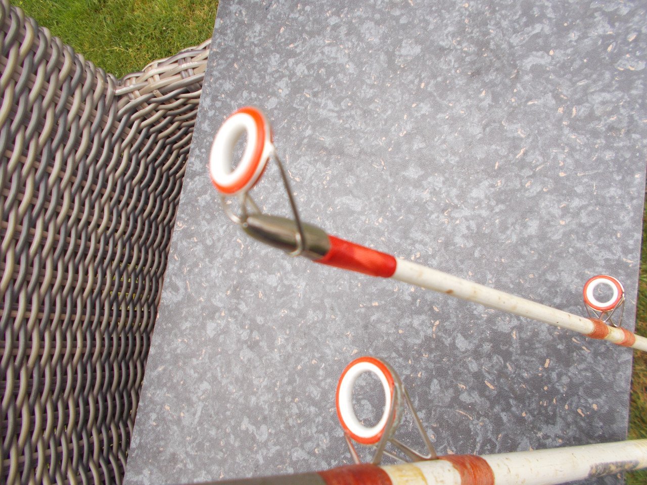 Tweedelige boothengel, lengte 220 cm w.g. 250 gram