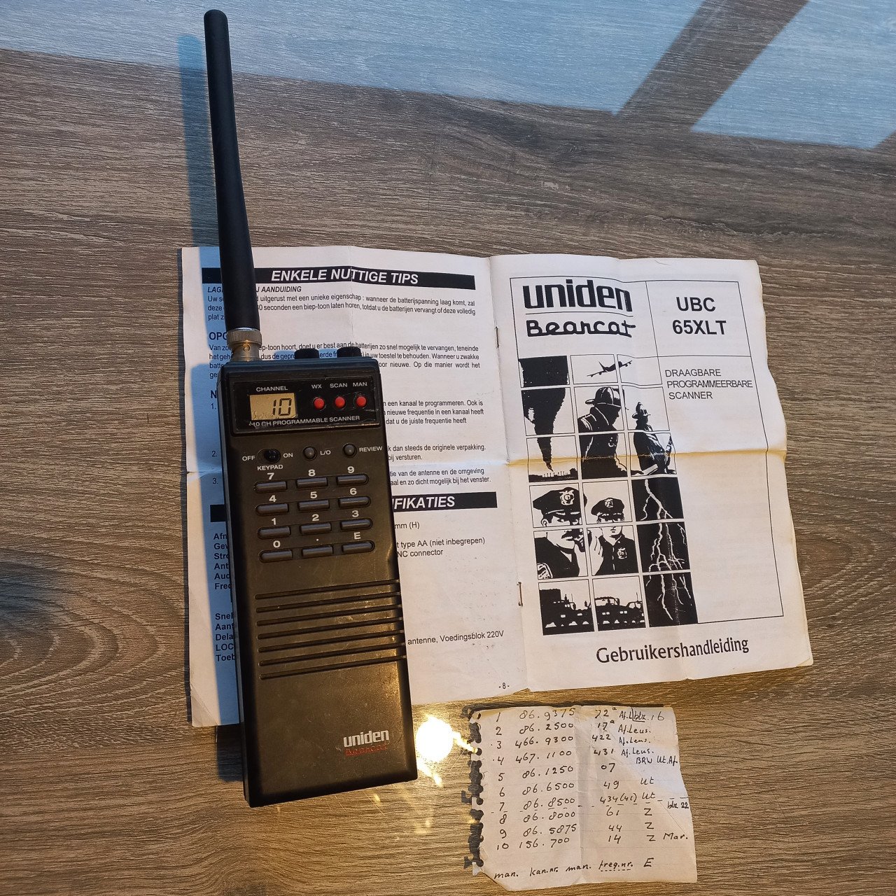 Uniden bearcat hand scanner 65 XLT