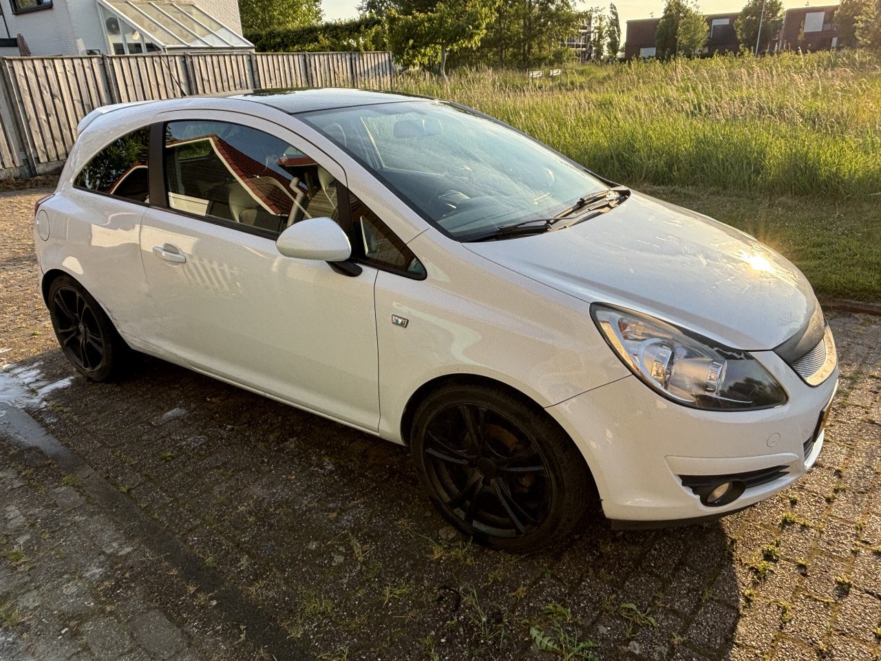 Opel Corsa 1.4-16V 2010