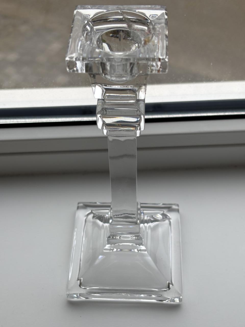 KRISTALLEN KANDELAARS EN 2 ZWAROWSKI  BEELDJES