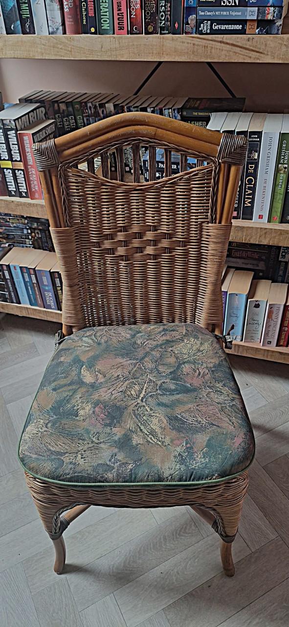 STOELEN