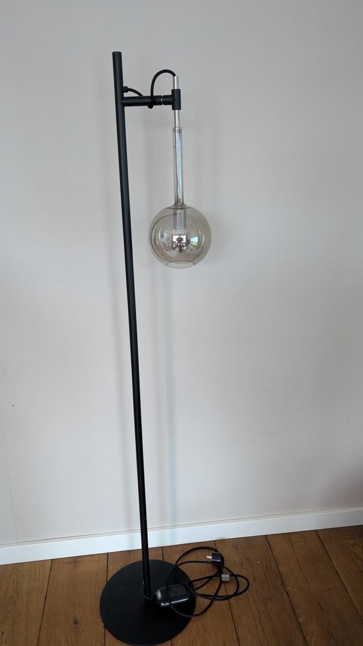 Watt Holland lamp (design)