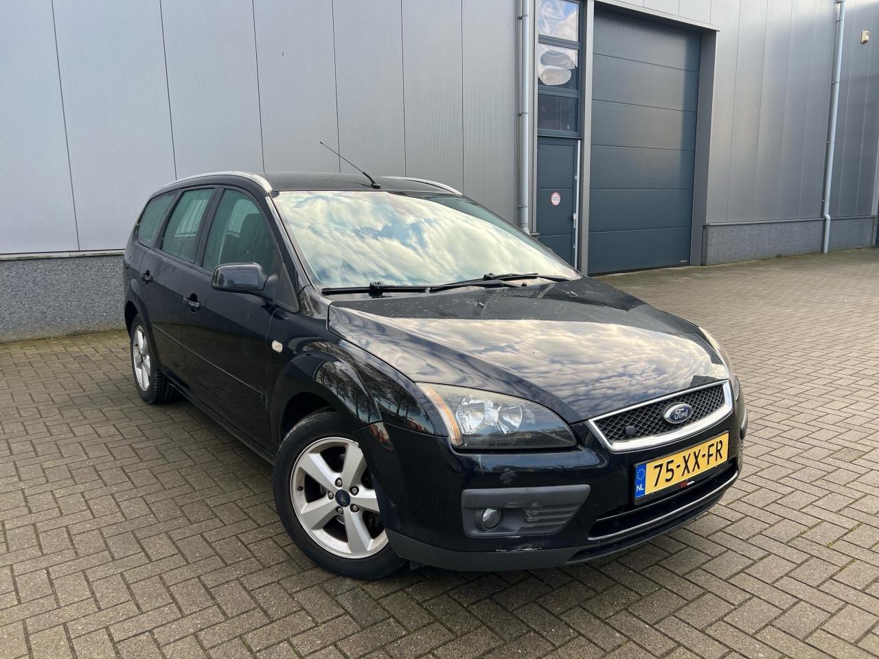 Ford Focus Wagon 1.8-16V Luxe wagen
