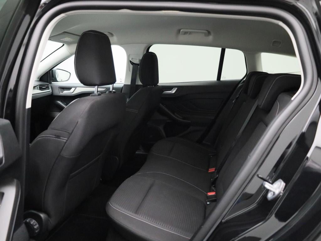 Ford Focus wagon 1.0 ecoboost hybrid titanium | cruise control | navigatie 