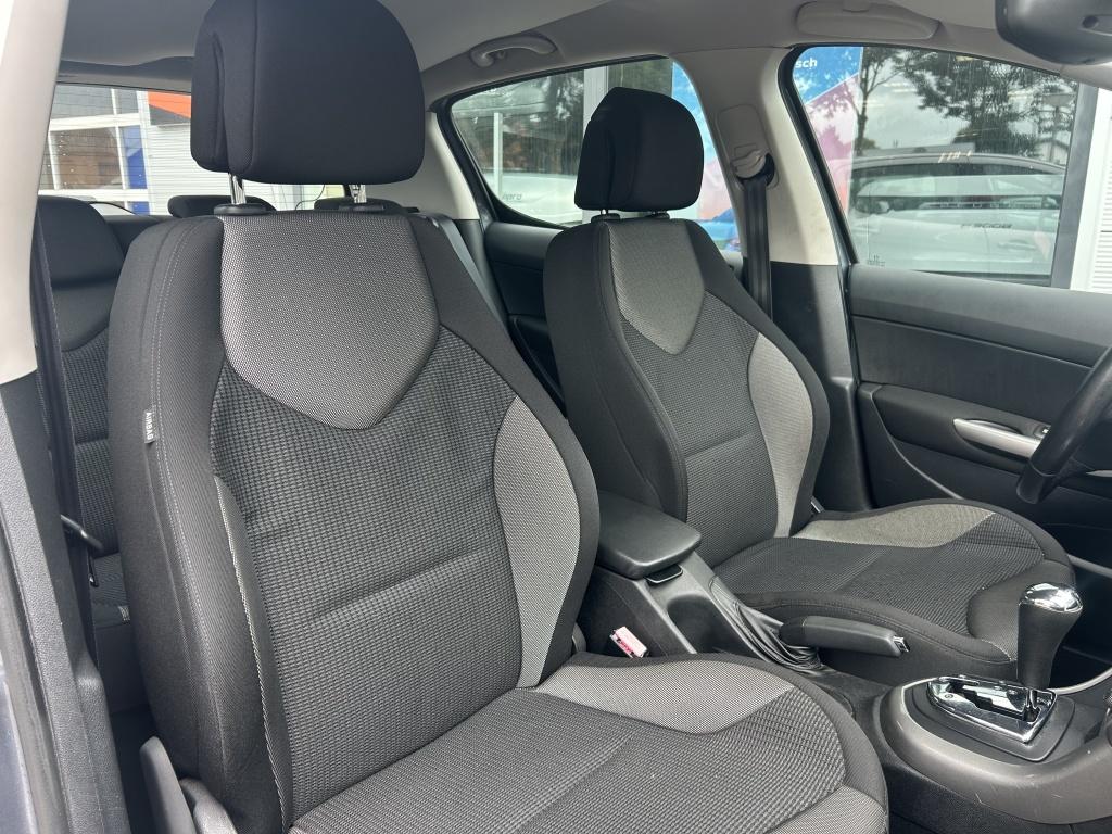 Peugeot 308 style 1.6 vti 16v 5-drs automaat trekhaak | cruise control | lm