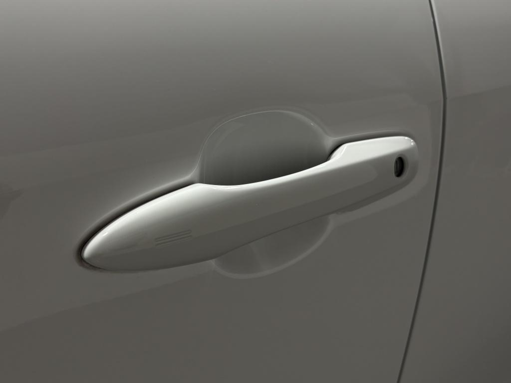 Toyota Yaris Cross 1.5 hybrid executive | 360 camera | bsm | stoelverwarmin