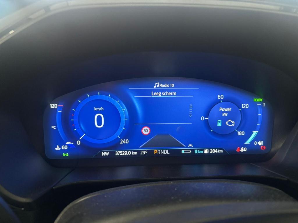 Ford Kuga 2.5 phev e-cvt 225pk st-line x , adaptive cc , carplay , voorruit