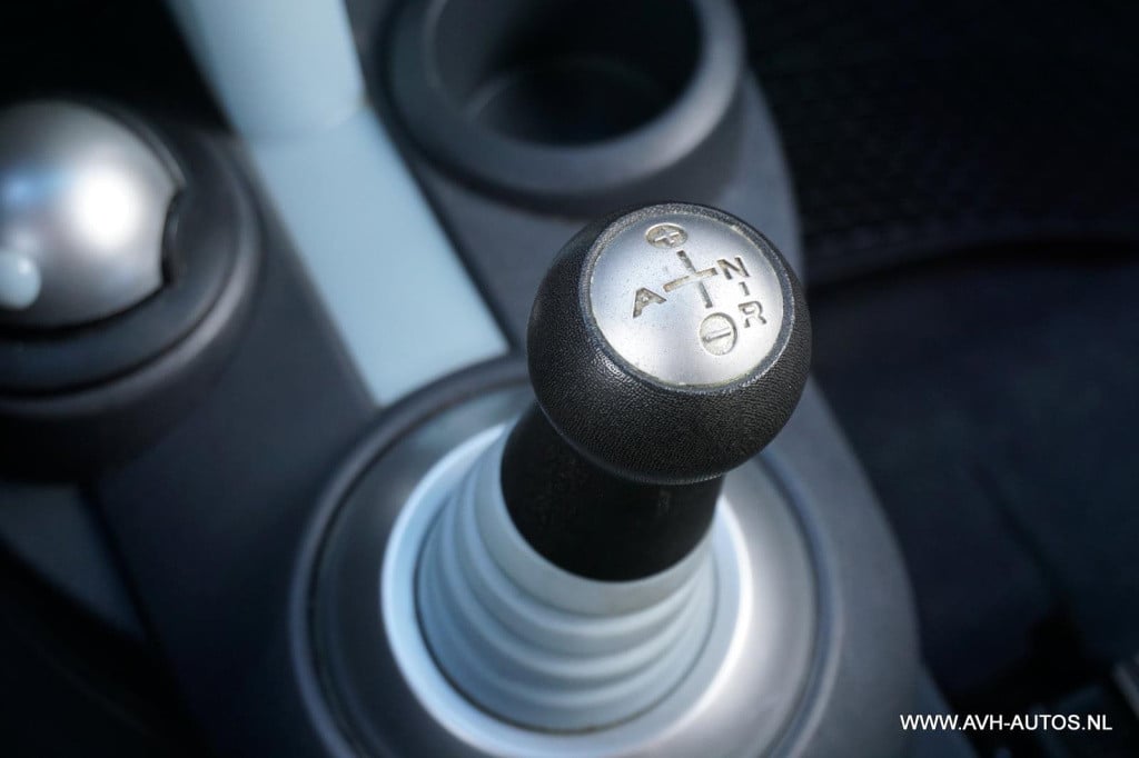 Mitsubishi Colt 1.5 invite automaat