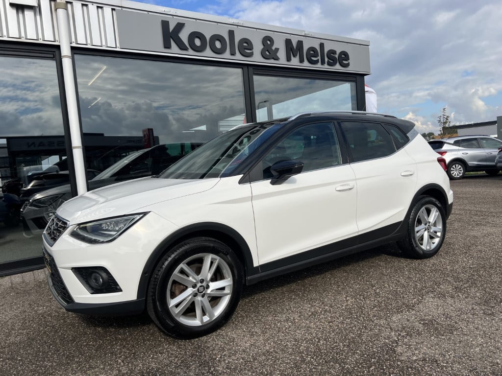Seat Arona 1.0 tsi 115pk fr business intense , trekhaak