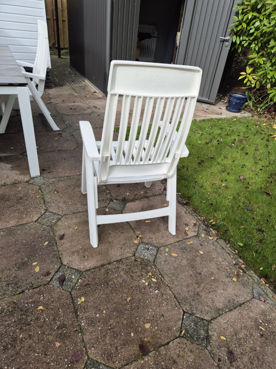 Tuintafel met 4 stoelen en kussens