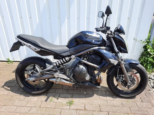 Kawasaki ER6-N uit 2010