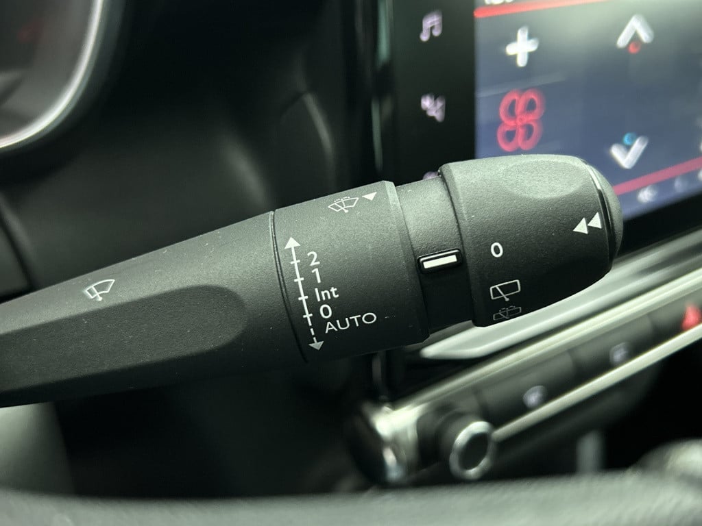 Citroen C3 Aircross 110 pk shine | rijklaar | camera | keyless entry | 17" 