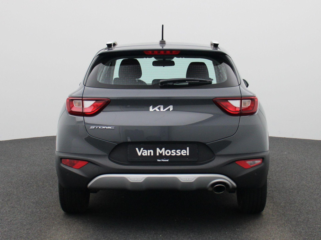 Kia Stonic 1.2 urban edition | lmv | parkeer sensoren | bluetooth | apple c
