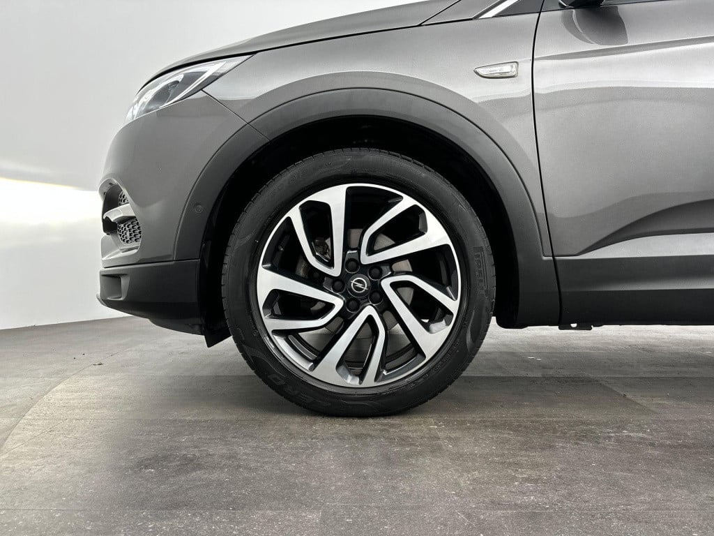 Opel Grandland X 1.2 turbo ultimate | lederen bekleding | stoel ventilatie 