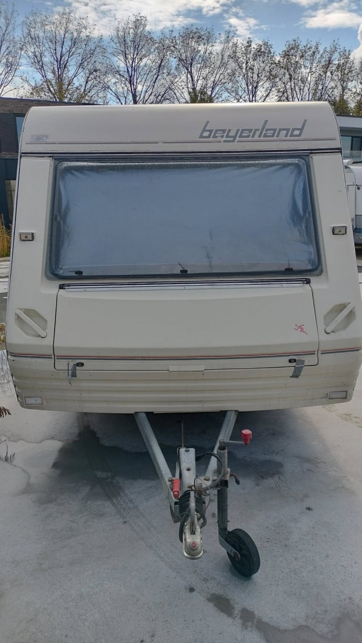 Beyerland Sprinter 350 met voortent