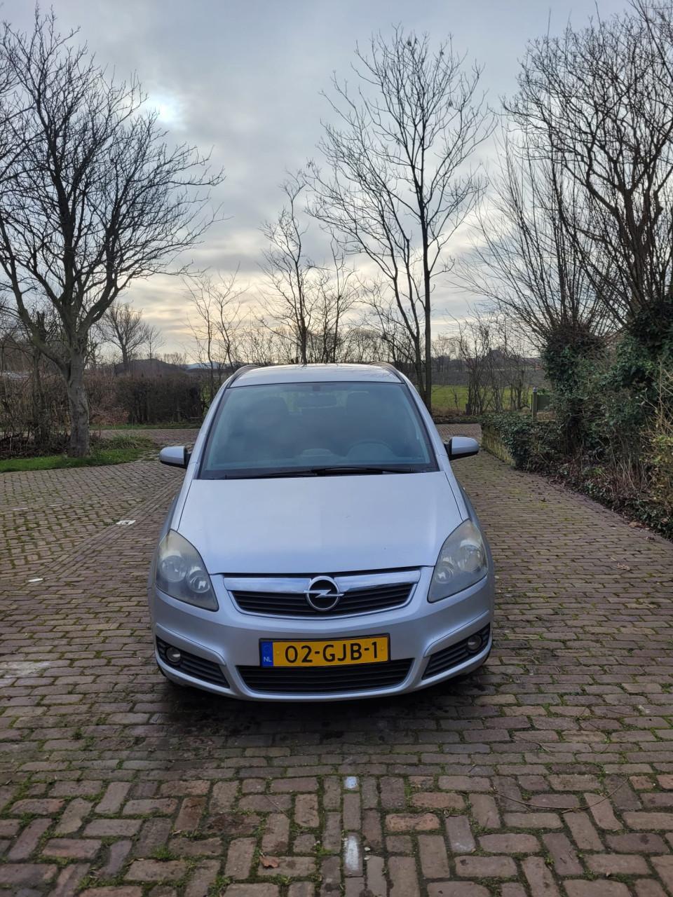 Opel Zafira 1.8 2008