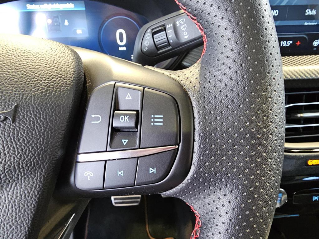 Ford Kuga 2.5 phev st-line x