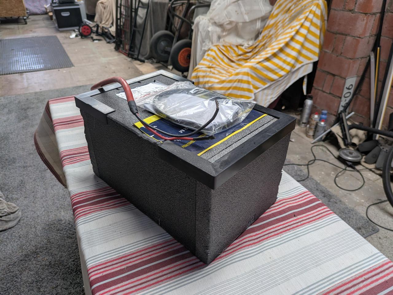 Pundmann boiler 12v 200 watt voor caravan of camper