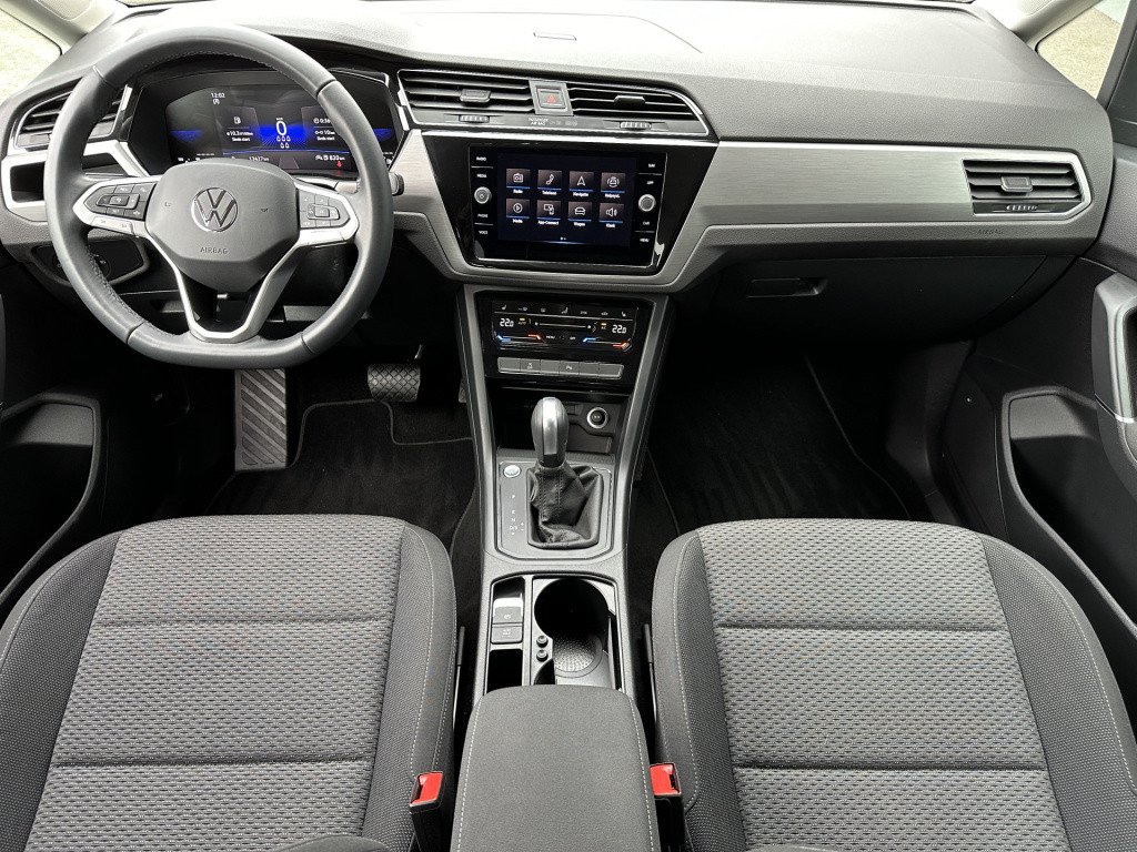 Volkswagen Touran 1.5 tsi 150pk dsg comfortline 7-persoons | led | camera |