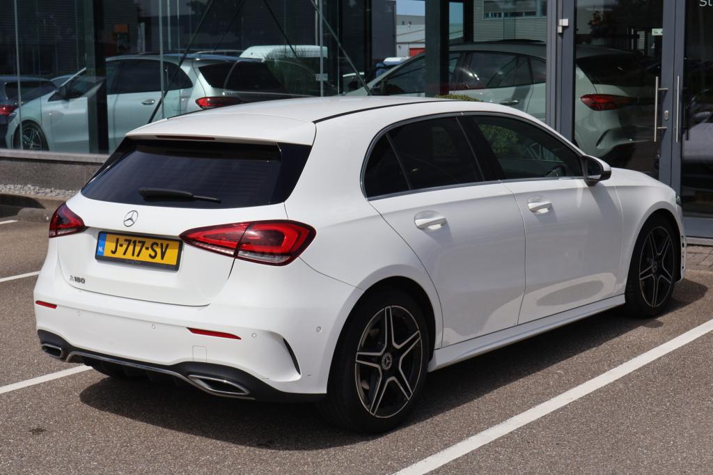 Mercedes-Benz A-Klasse 180 business solution amg l automaat l camera l temp