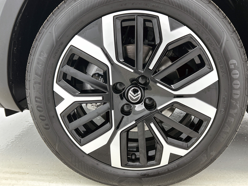 Citroen C4 hybrid 145pk automaat business private lease € 489,- pm - 48mnd 