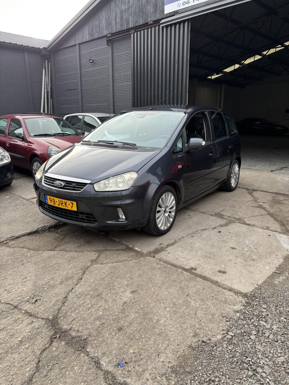 Ford C Max met een jaar apk!
