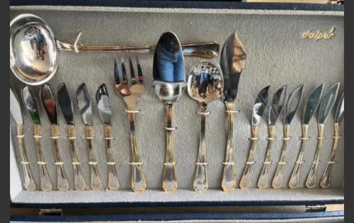 113-delig luxe bestek voor feestdagen