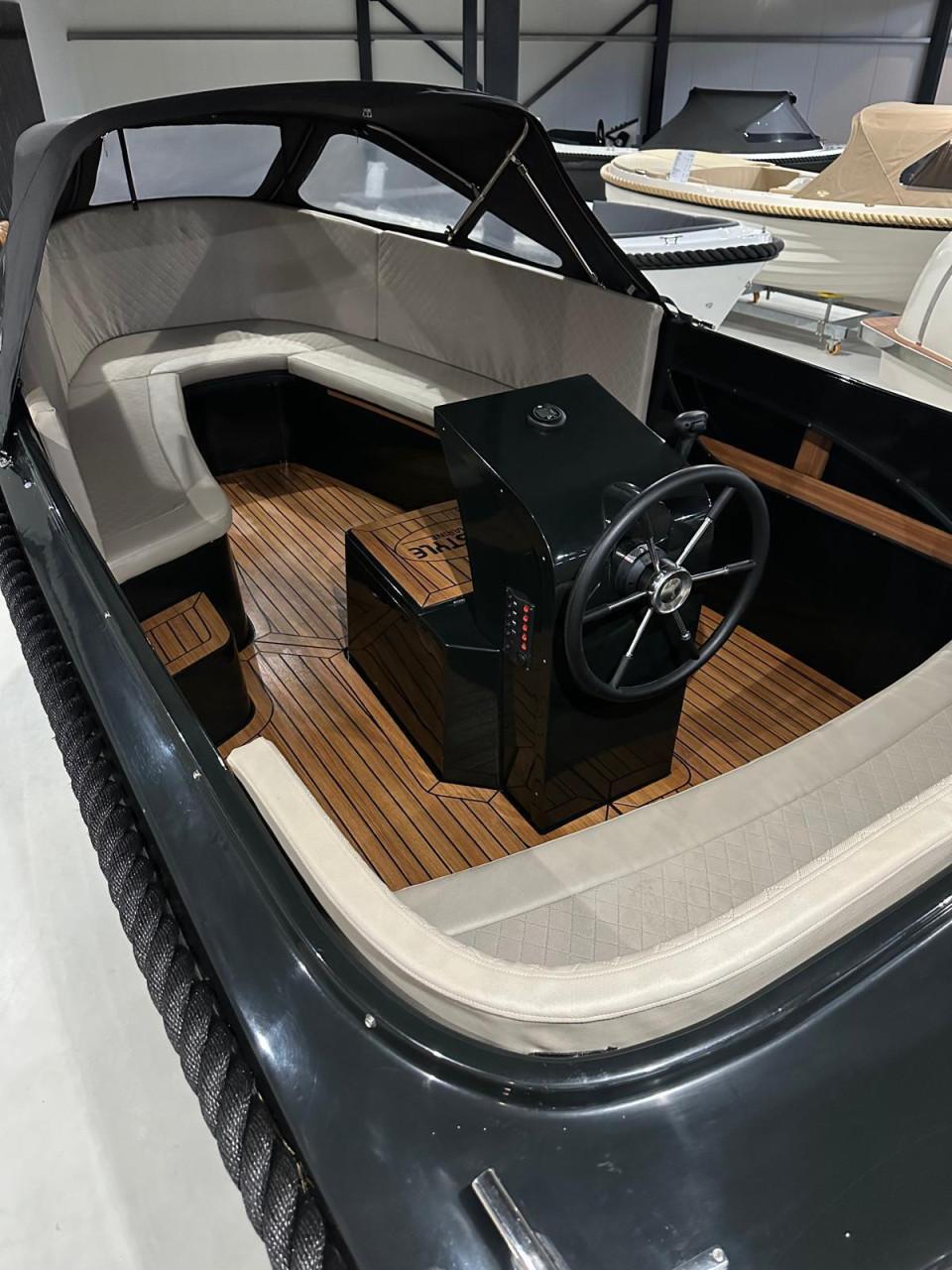 Lifestyle Tender 650 - vaarklaar & vaarbewijs vrij