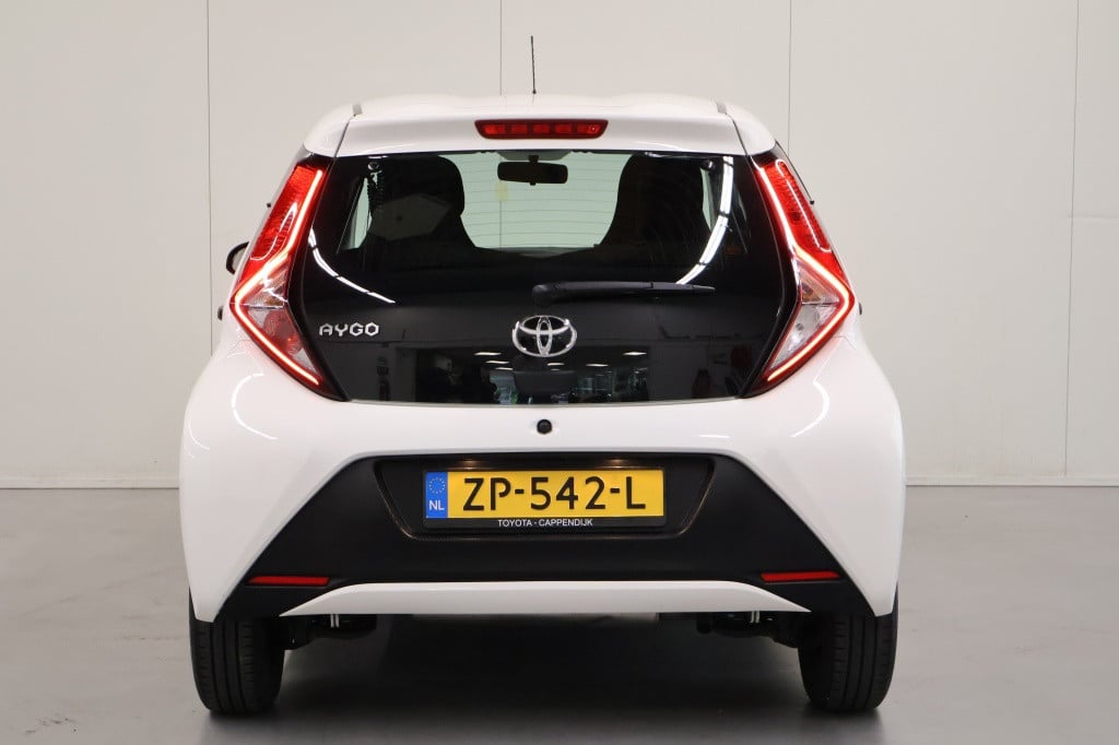 Toyota Aygo 1.0 vvt-i x-fun