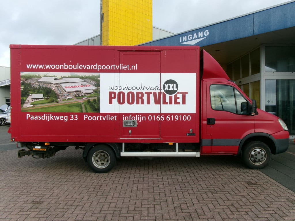 Iveco Daily (auto 02) 35c13 3-zits bakwagen + laadklep