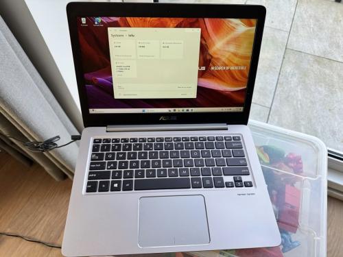 Asus Zenbook i7-7500U 16GB 256GB goede accu W11