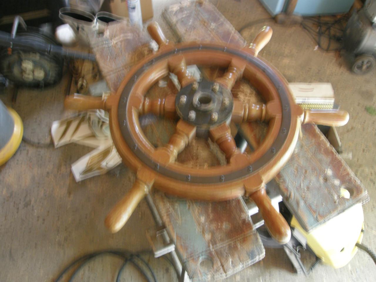 Houten scheeps stuurwiel