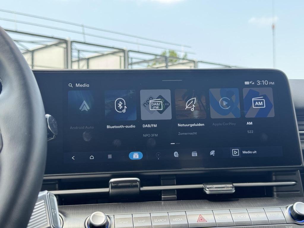 Hyundai Kona 1.6 gdi hev premium | two-tone lakkleur | stoelverwarming + -v