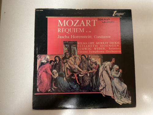 Verschillende LP’s.  Mozart, Mario Lanza, Thys van Leer etc.