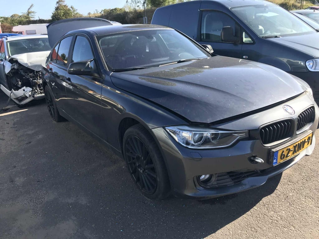 BMW 3-serie 320i high executive export