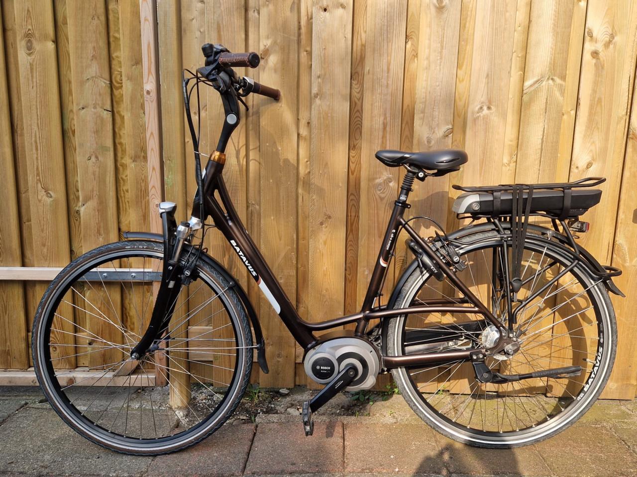 Batavus Milano E-go Bosch middenmotor elektrische fiets 400Wh