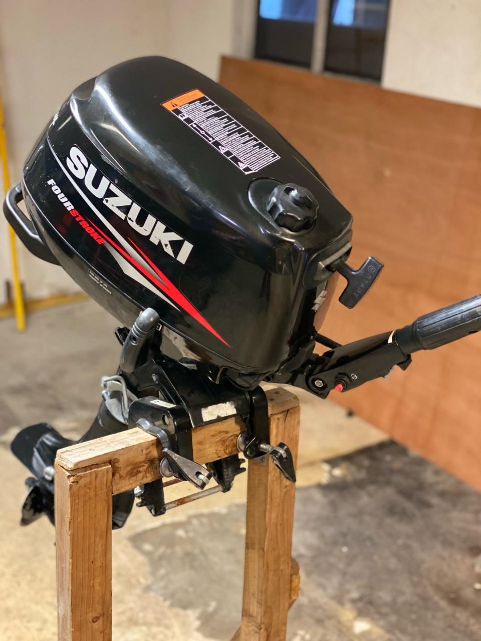 Suzuki buitenboordmotor 6pk