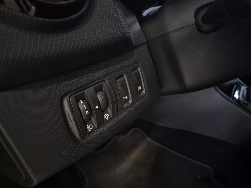 Renault Clio 0.9 tce dynamique / origineel nl / airco / cruisecontrol / par