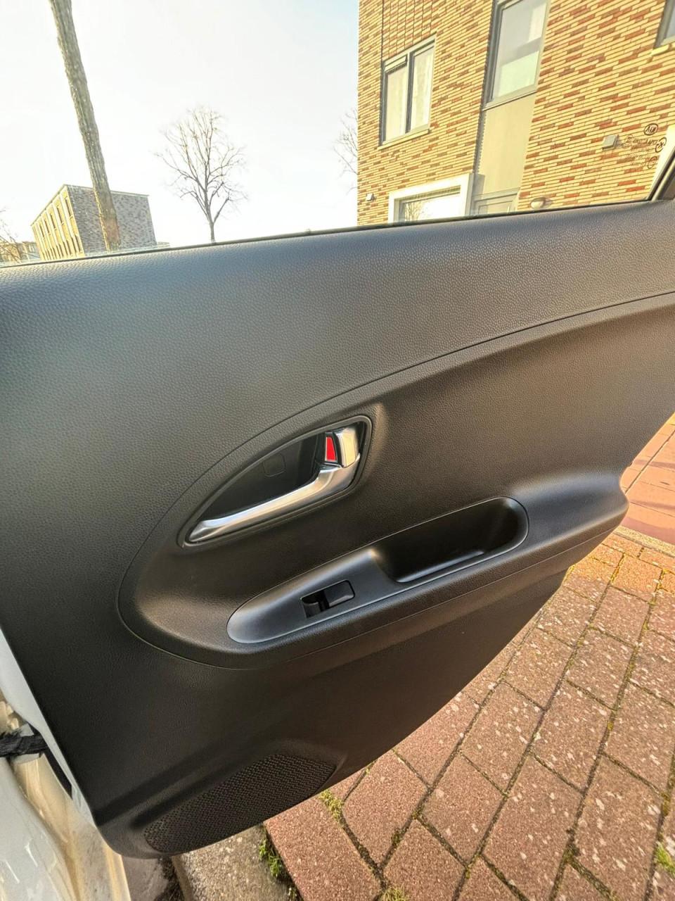 Kia Picanto 1.0 Cvvt 5-DRS 2012 Wit.