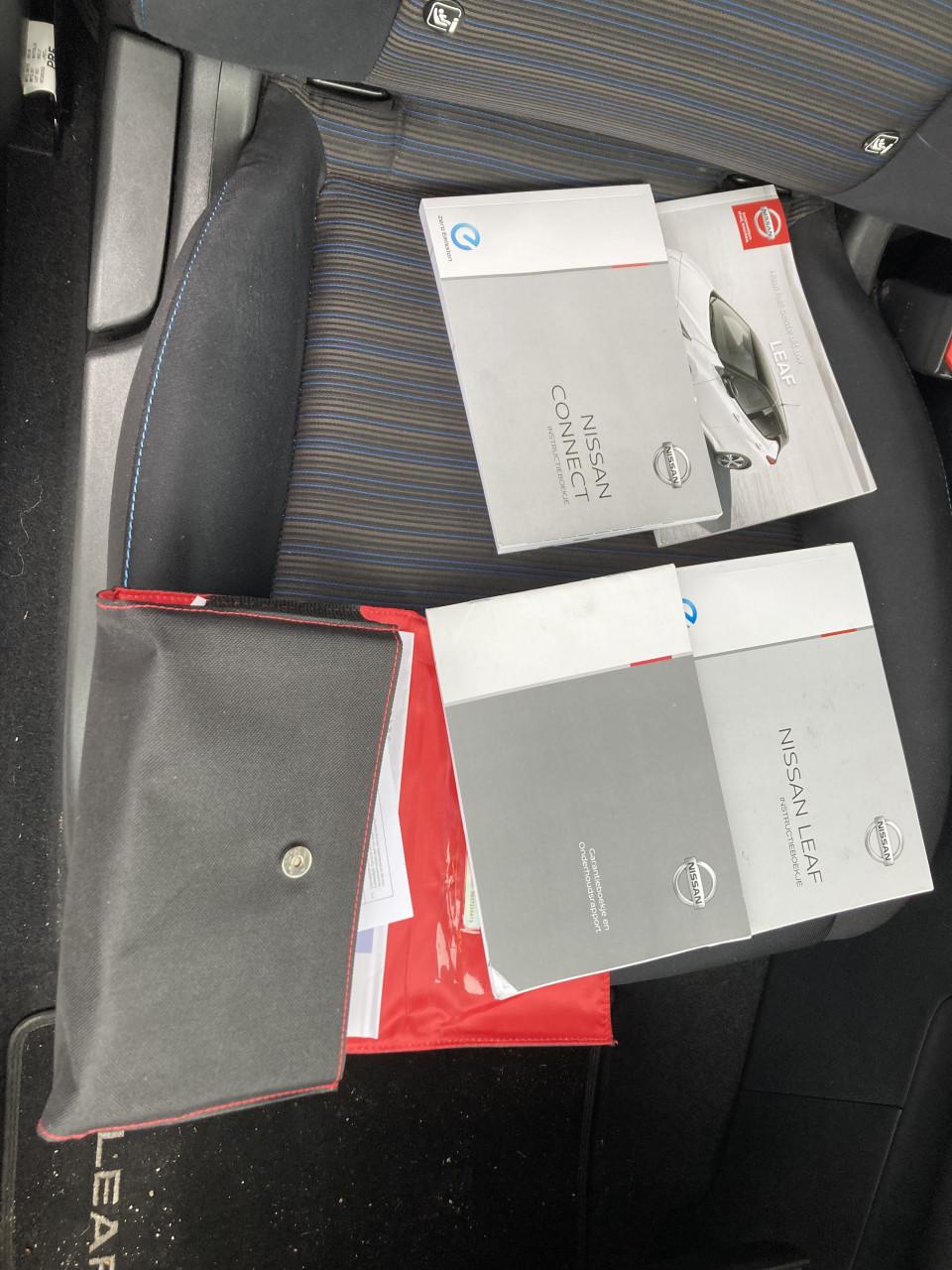 Nissan Leaf 2020 62kw van particulier