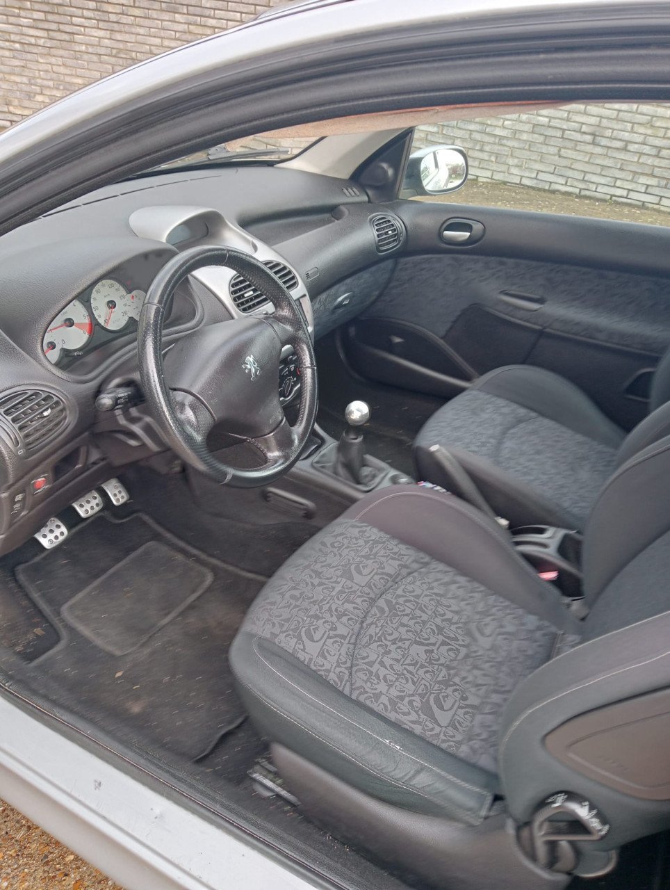 Te koop: Peugeot 206 1.4 16V Quick Silver  – Bouwjaar 2004