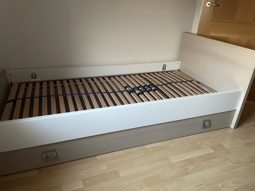 Mooi 1 persoonsbed