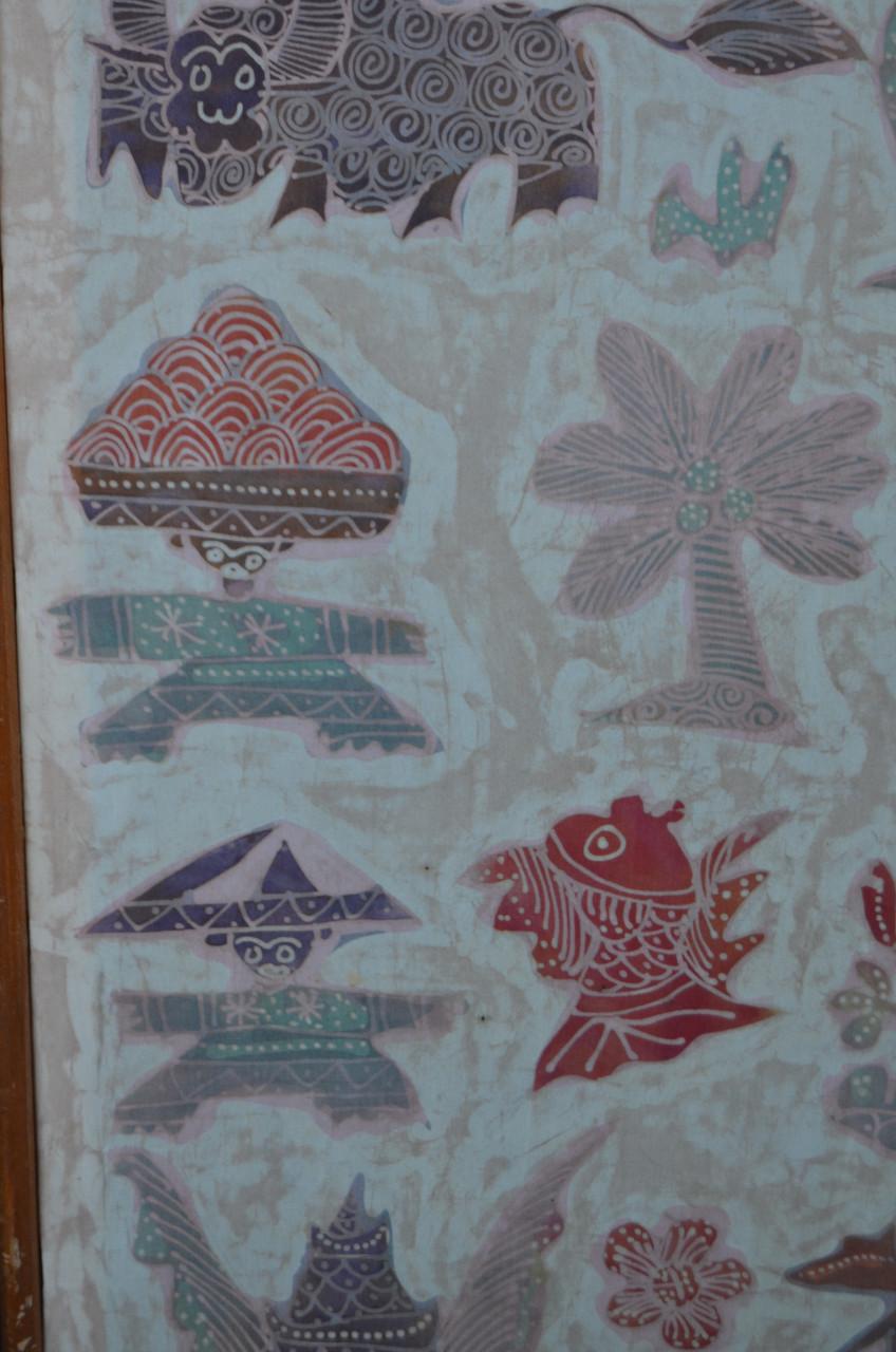 3 Leuke batiks in redelijke staat, op ééntje na dan.