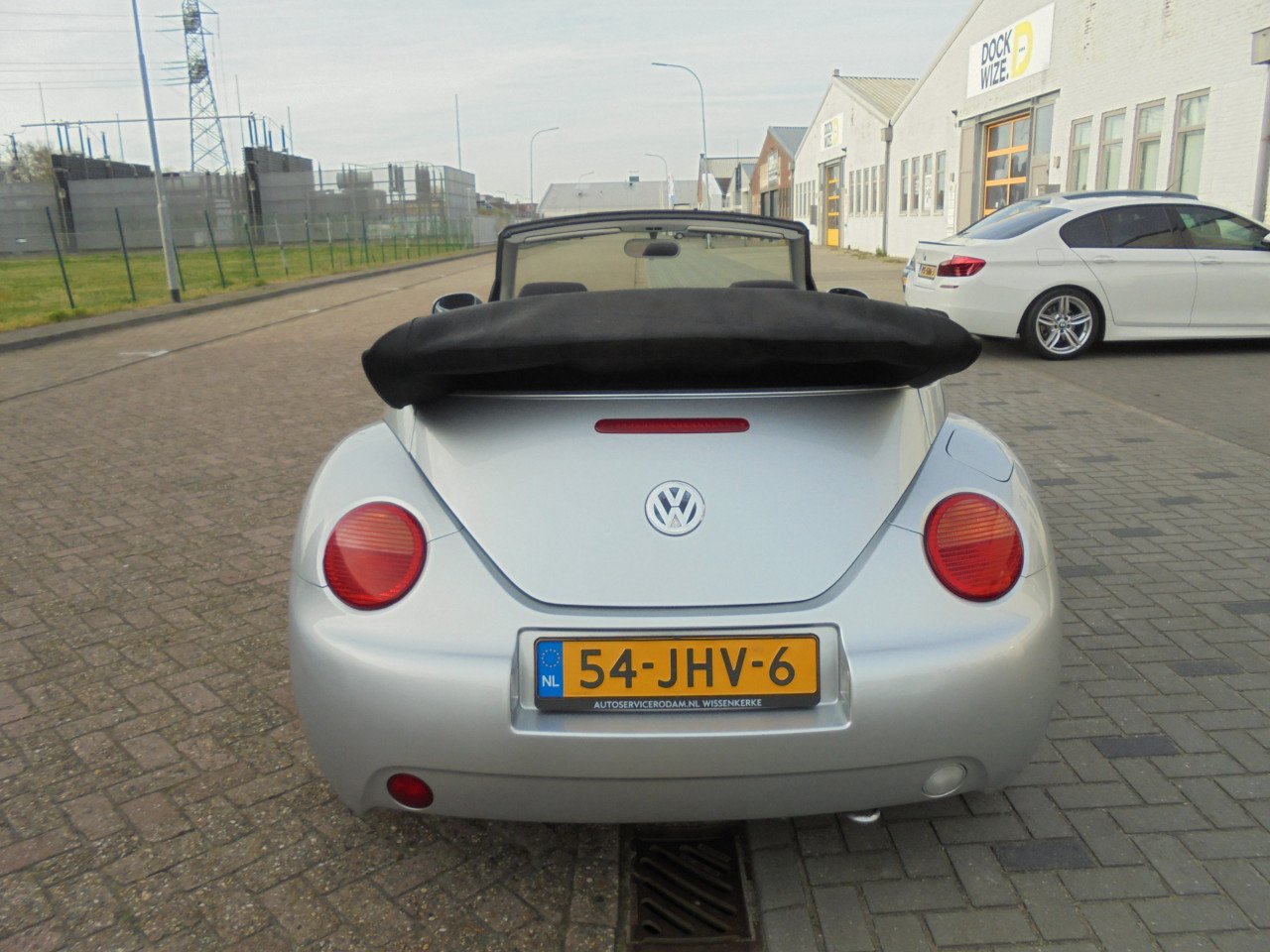 New Beetle Cabriolet 1.4 leuke auto €1650 ZO MEENEMEN wij nemen afschijdt