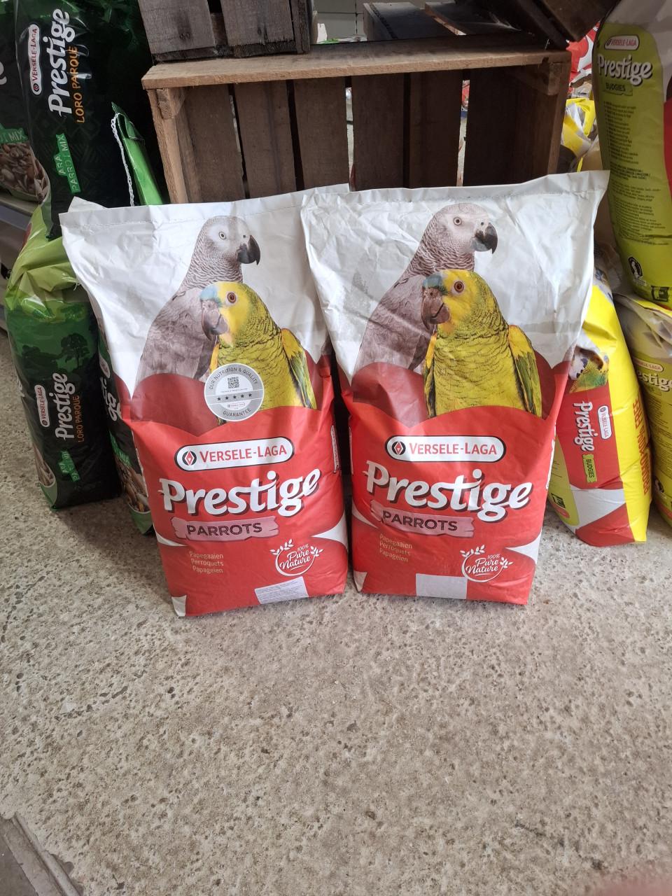 NIEUW, Papegaaivoer dinner mix